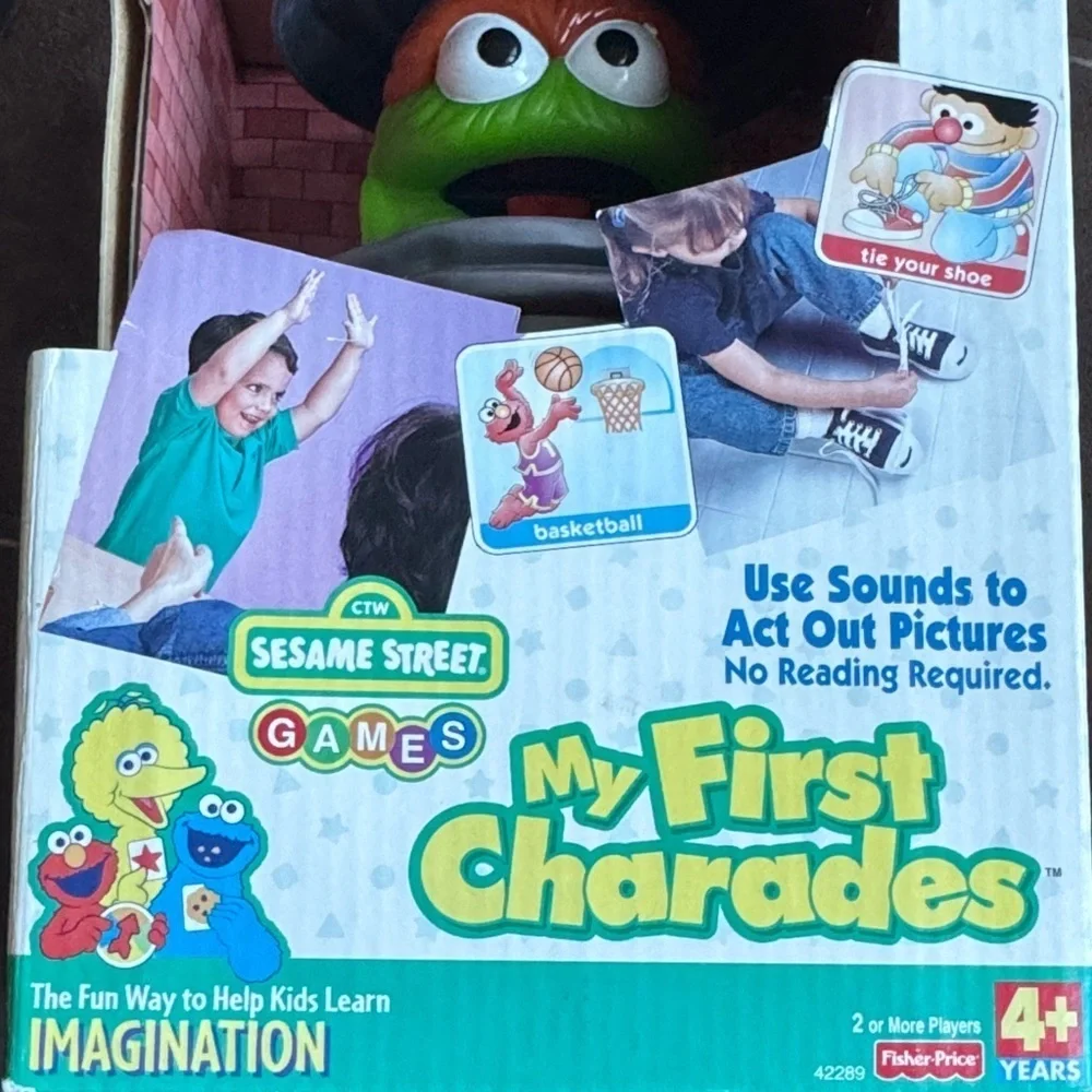 Sesame Street Oscar the Grouch my  first charades vintage 1999